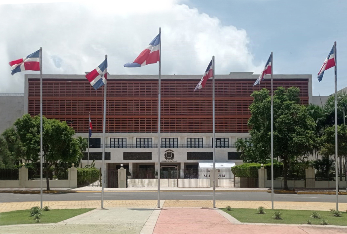 Dominican Republic: New health protocol requires migrants to pay for care and face deportation after treatment